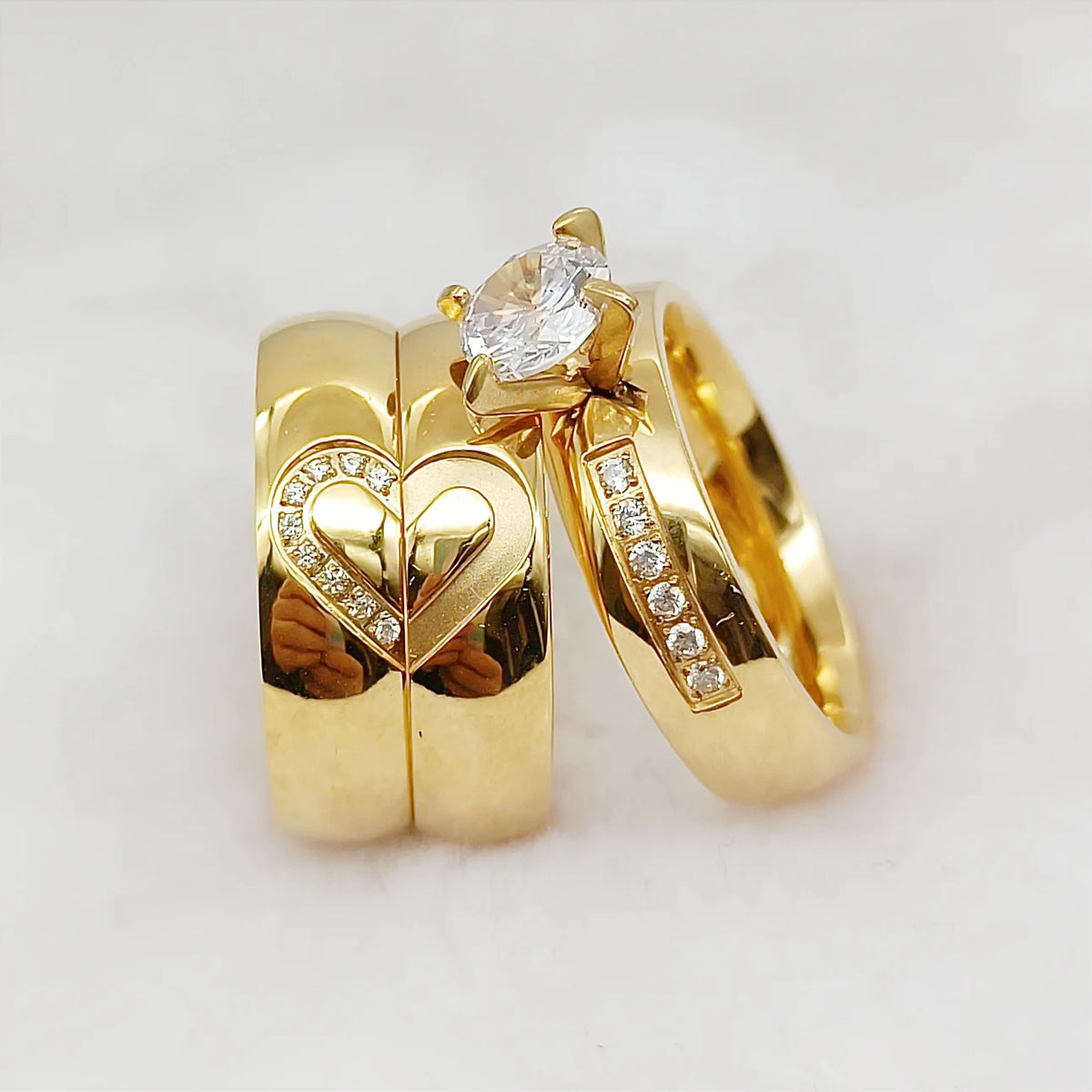 Parure de trois bagues de mariage et de fiançailles