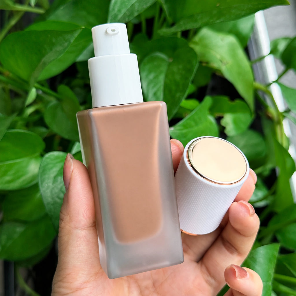 Fond de teint liquide couvrant pour le visage