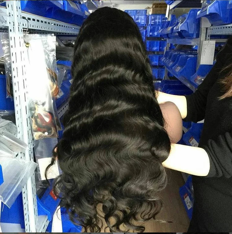Perruque avec dentelle, lisse ou ondulée