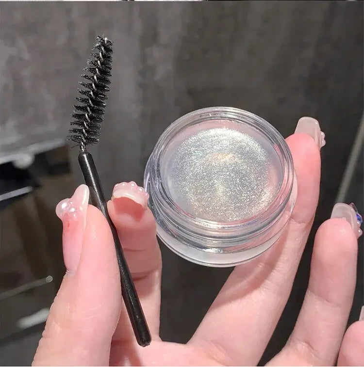 Gel fixateur 3D pour sourcils, gel à sourcils, texture gel, effet naturel